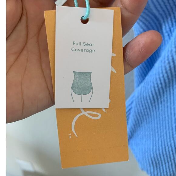 Kona Sol‎ Women's Full Coverage Pucker Textured Square Neck One Piece Swimsuit - Picture 5 of 7